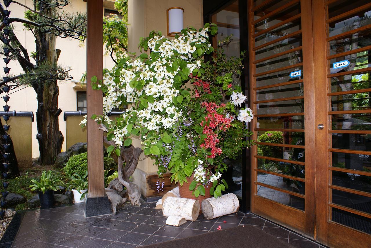 Bouzantei Kotobuki Hotel Ueda Buitenkant foto